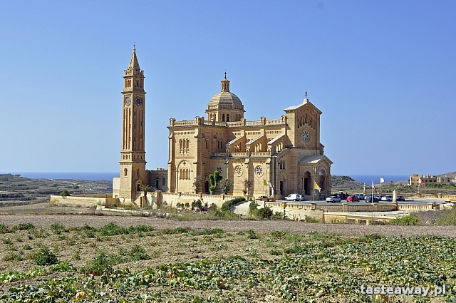 Ta Pinu, Gozo, religia na Malcie