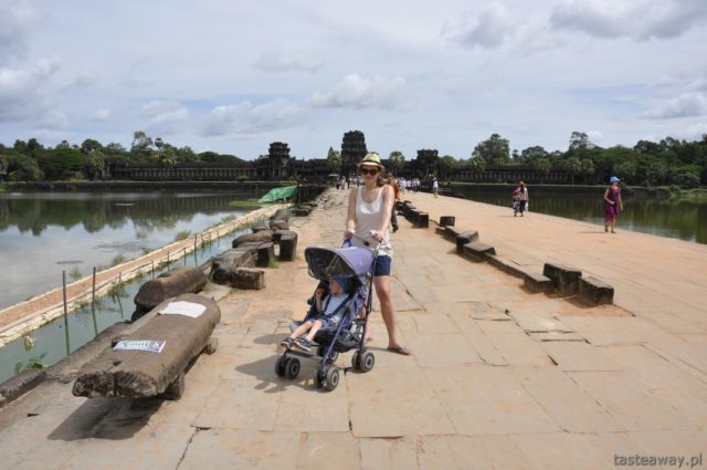 Kambodża, Angkor Wat, podróżowanie z dzieckiem, Siem Reap