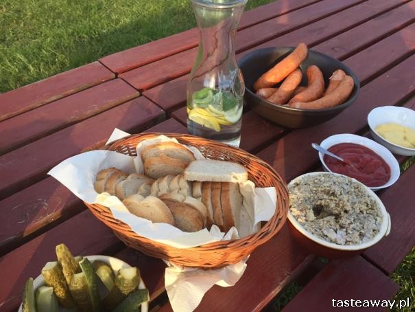 impreza w plenerze, wakacyjna impreza, impreza dla dzieci i dorosłych, jak zorganizować wakacyjną imprezę w plenerze, Mazurska Arkadia