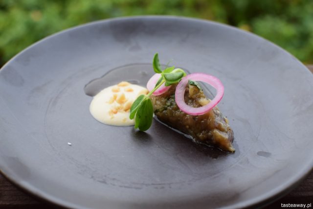 Dinner with a view, Dinner with a view MORZE, kociołek, gotowanie na plaży, Malika, kolacja z widokiem, stolik z widokiem, bakłażan