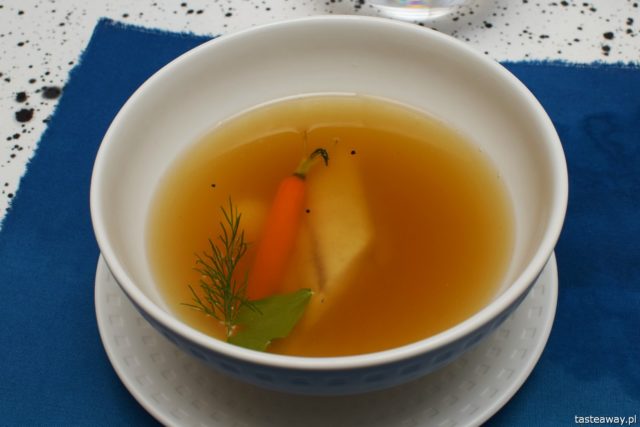 Dinner with a view, Dinner with a view MORZE, kociołek, gotowanie na plaży, Malika, kolacja z widokiem, stolik z widokiem