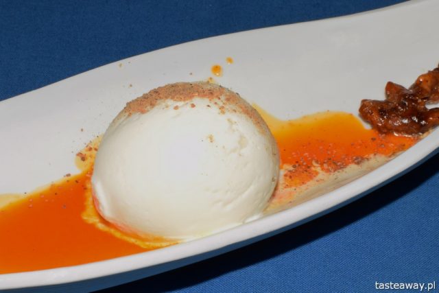 Dinner with a view, Dinner with a view MORZE, kociołek, gotowanie na plaży, Malika, kolacja z widokiem, stolik z widokiem, lody z koziego mleka