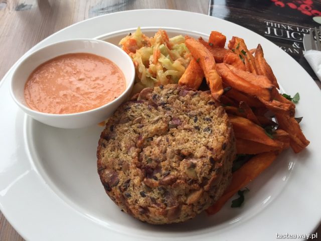 Saska Kępa, zjeść Saską Kępę, co jeść na Saskiej Kępie, restauracje Saska Kępa, kuchnia wegańska, Think Love Juices