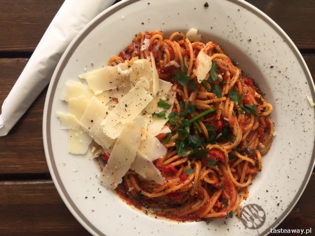 Saska Kępa, gdzie jeść na Saskiej Kępie, restauracje Saska Kępa, pizza, makaron, gdzie na pizzę, OSP Saska Kępa