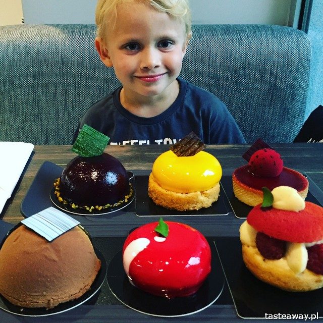 Saska Kępa, restauracje Saska Kępa, gdzie jeść na Saskiej Kępie, DESEO, desery, gdzie na ciastko, torty, DESEO Patisserie & Chocolaterie