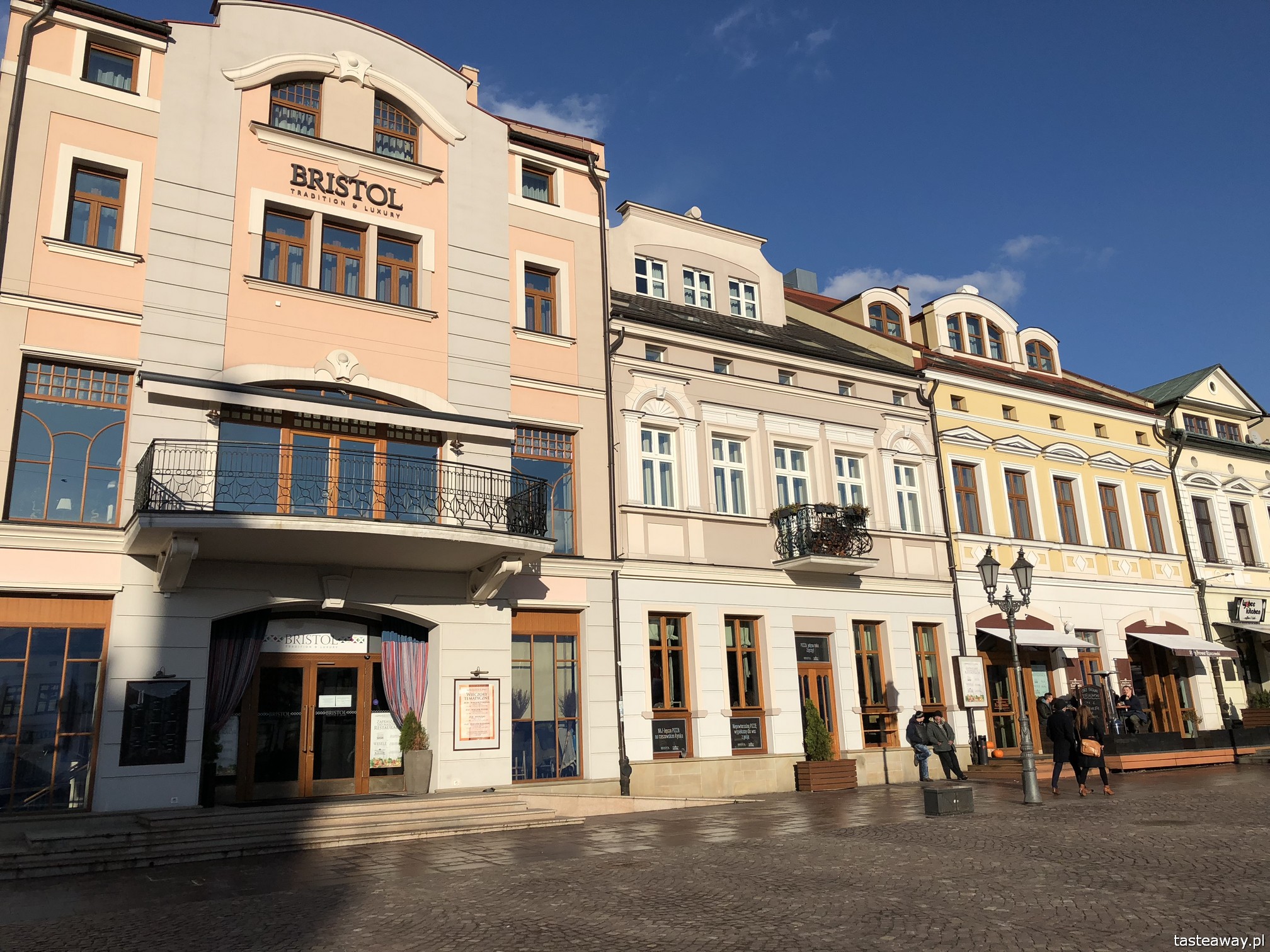 Rzeszów, Podkarpackie, co robić w Rzeszowie, gdzie mieszkać w Rzeszowie, hotel Bristol