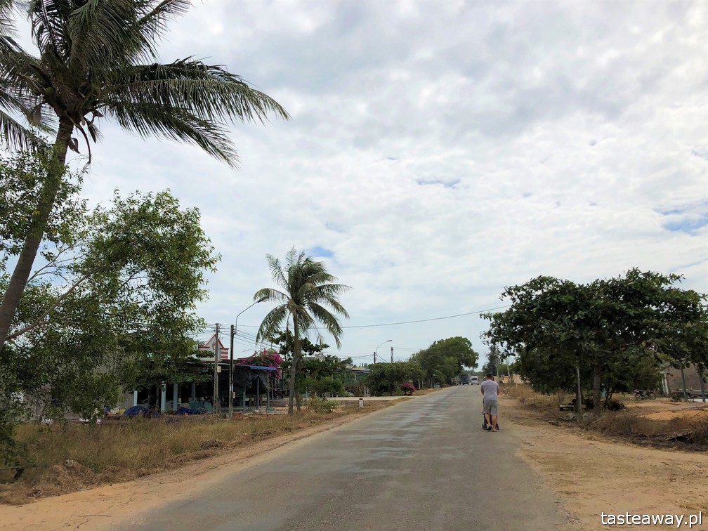 Wietnam, Ho Chi Minh, Ho Chi Minh co zobaczyć, atrakcje Ho Chi Minh, Ho Chi Minh w 2 dni, Sajgon, co zobaczyć w Sajgonie, Ke Ga