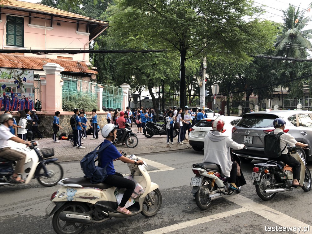 Wietnam, Ho Chi Minh, Ho Chi Minh co zobaczyć, atrakcje Ho Chi Minh, Ho Chi Minh w 2 dni, Sajgon, co zobaczyć w Sajgonie, podróże z dzieckiem, Bin Thanh