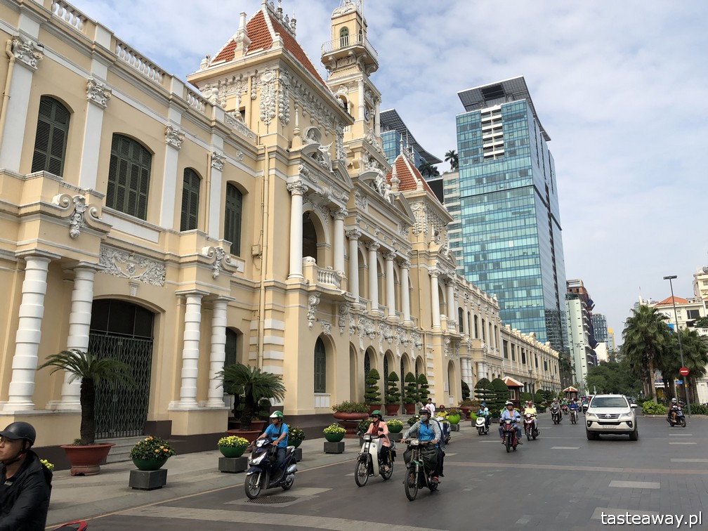 Wietnam, Ho Chi Minh, Ho Chi Minh co zobaczyć, atrakcje Ho Chi Minh, Ho Chi Minh w 2 dni, Sajgon, co zobaczyć w Sajgonie, podróże z dzieckiem