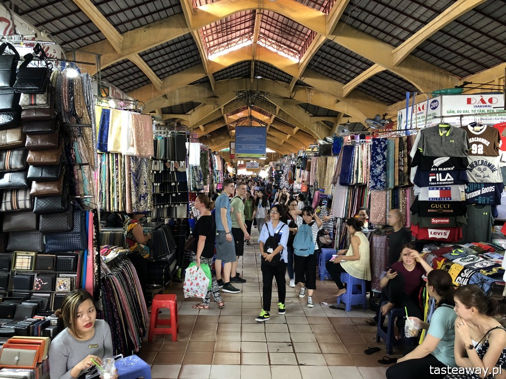 Wietnam, Ho Chi Minh, Ho Chi Minh co zobaczyć, atrakcje Ho Chi Minh, Ho Chi Minh w 2 dni, Sajgon, co zobaczyć w Sajgonie, podróże z dzieckiem, targ Ben Thanh