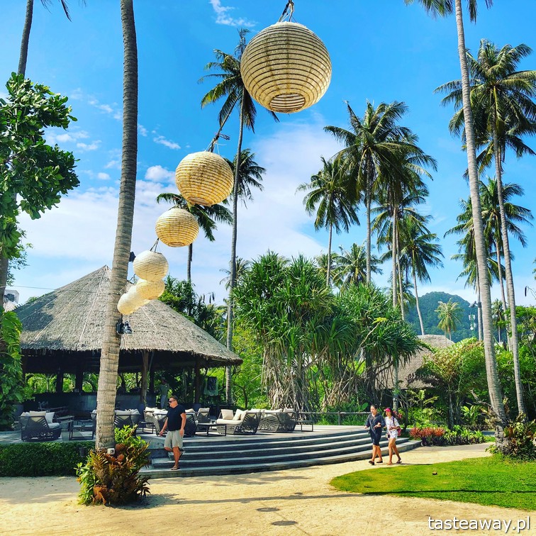 Tajlandia, Koh Phi Phi, Phi Phi Island Village Beach Resort, gdzie spać na Koh Phi Phi, najlepsze hotele na Koh Phi Phi, Koh Phi Phi z dziećmi