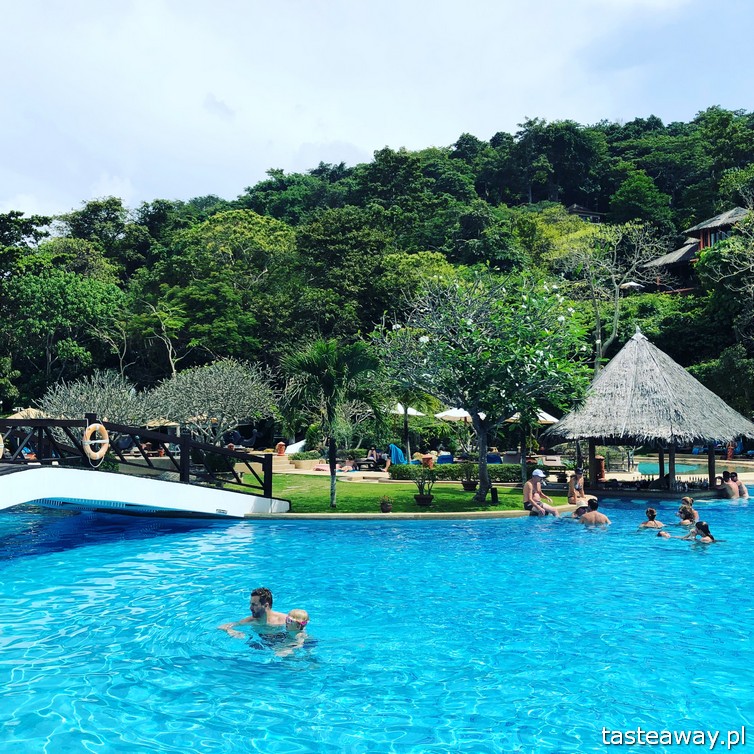 Tajlandia, Koh Phi Phi, Phi Phi Island Village Beach Resort, gdzie spać na Koh Phi Phi, najlepsze hotele na Koh Phi Phi, Koh Phi Phi z dziećmi