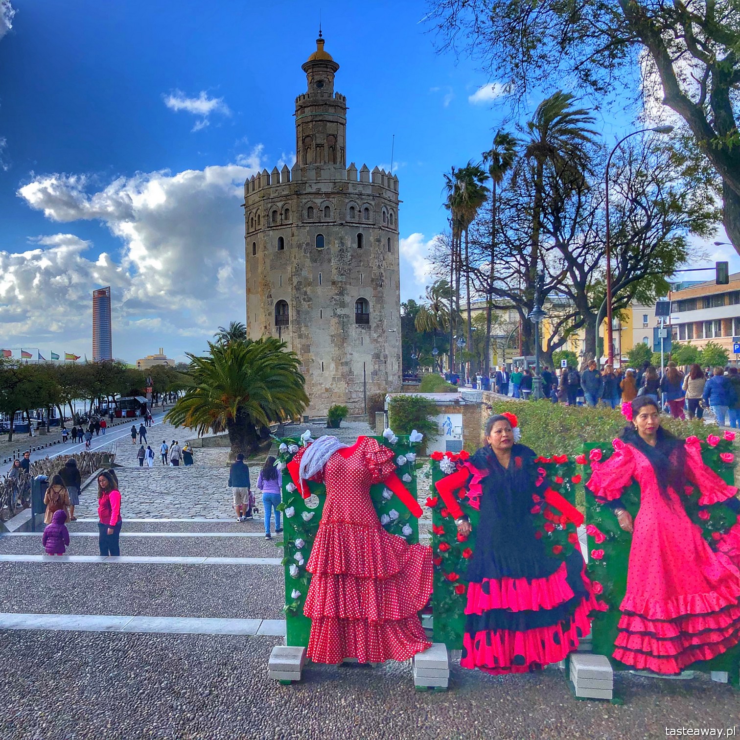Sewilla, Sevilla, co zobaczyć w Sewilli, Sevilla w jeden dzień, Andaluzja, miasta Hiszpanii, spacer po Sevilli, Torre del Oro