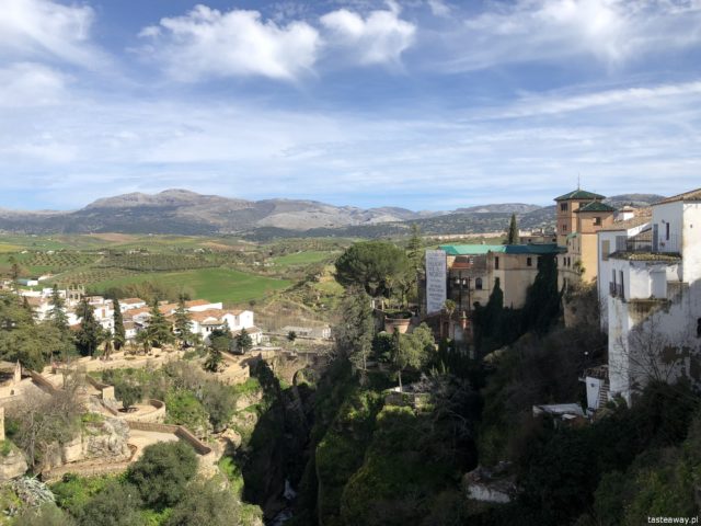 Andaluzja, Ronda, Hiszpania, co zobaczyć w Andaluzji, najpiękniejsze miejsca w Andaluzji, Carrera Espinel, co zobaczyć w Rondzie, Casa del Rey Moro,