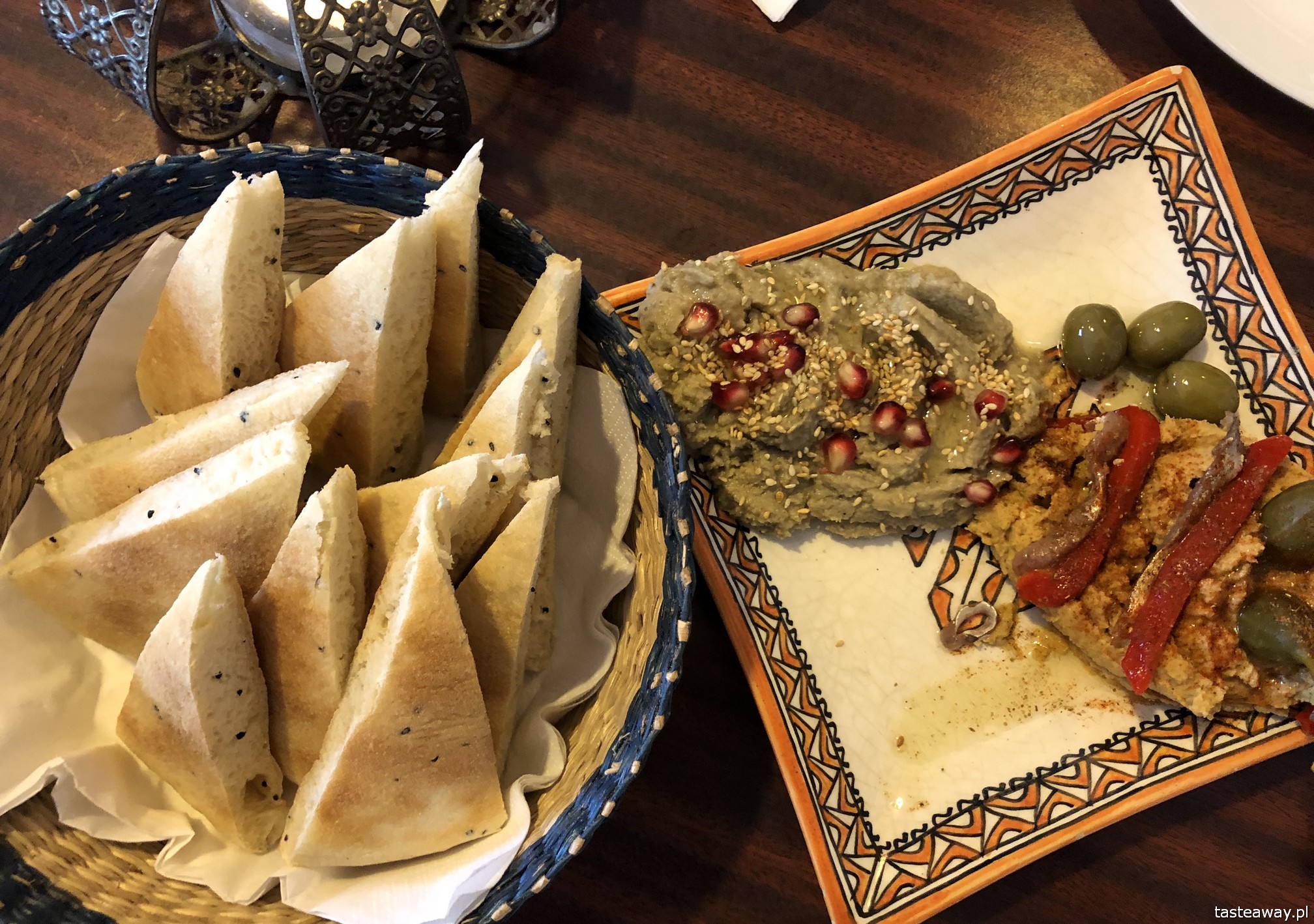 Maghreb, kuchnia marokańska, kuchnia marokańska w Warszawie, gdzie jeść na Żoliborzu, Burakowska, baba ganoush, hummus