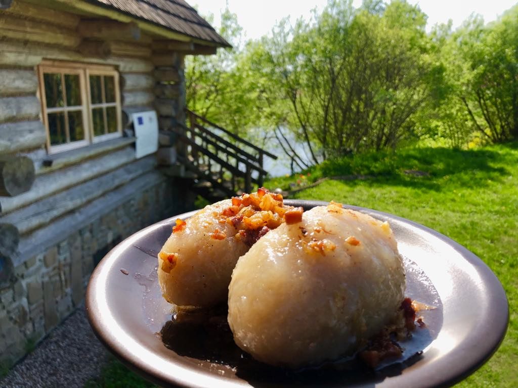 Mazury, Warmia, magiczne miejsca na Mazurach, magiczne miejsca na Warmii, gdzie jeść na Mazurach, kartacze, Pietraszówka, gdzie na kartacze