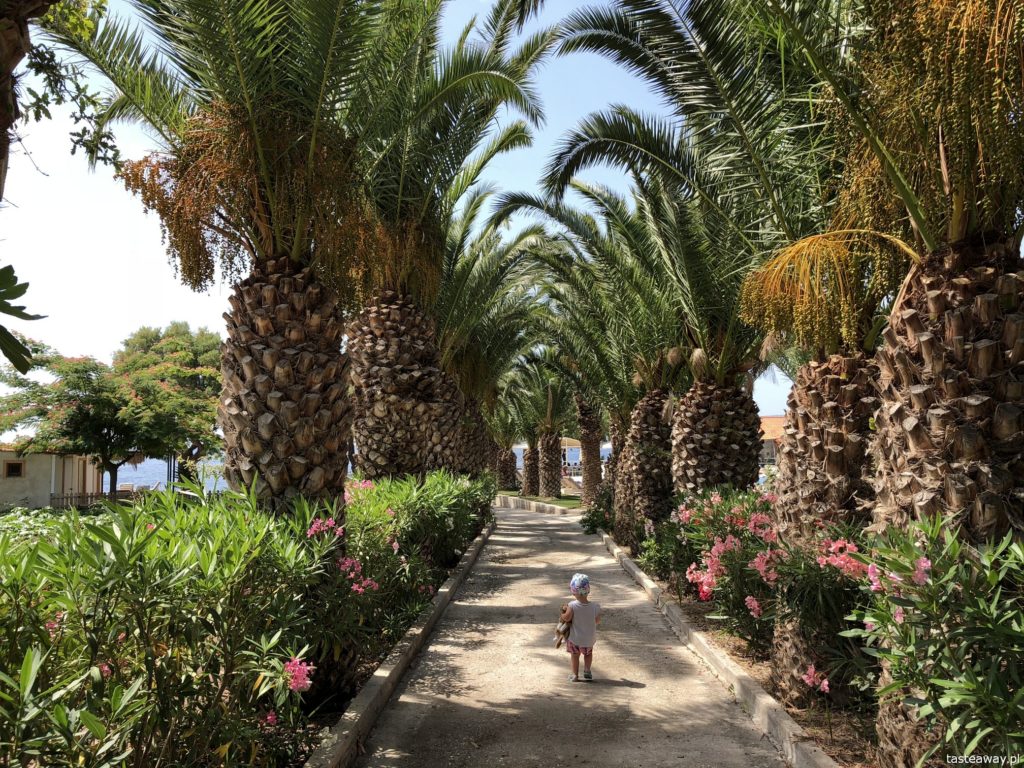 Lesbos, co zobaczyć na Lesbos, Lesbos czy warto, Grecja, wakacje w Grecji, którą grecką wyspę wybrać, Molyvos, hotel Aphrodite