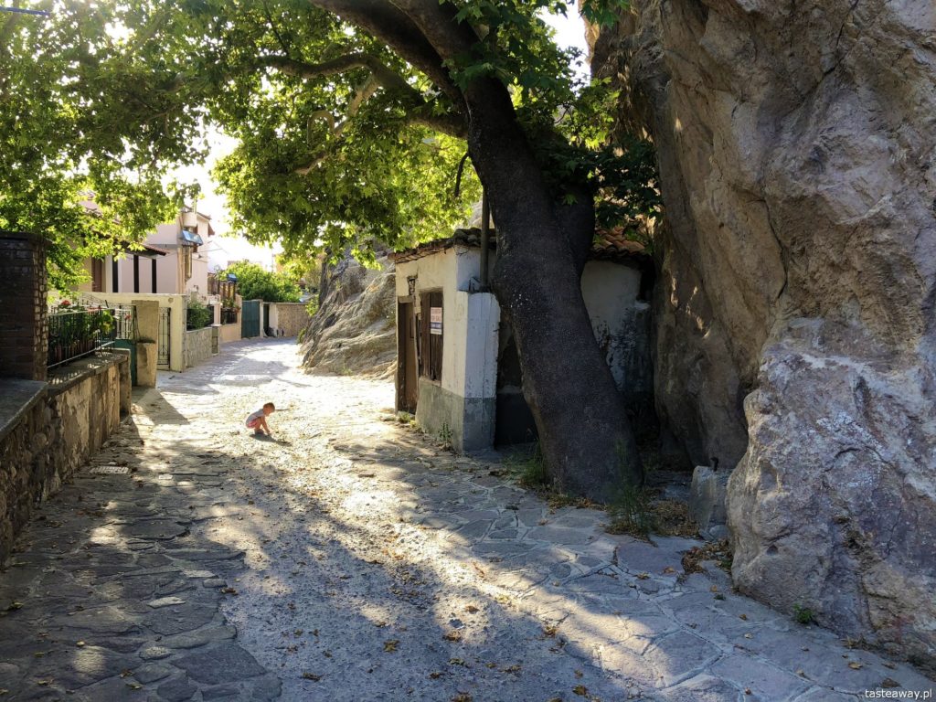 Lesbos, co zobaczyć na Lesbos, Lesbos czy warto, Grecja, wakacje w Grecji, którą grecką wyspę wybrać, Petra