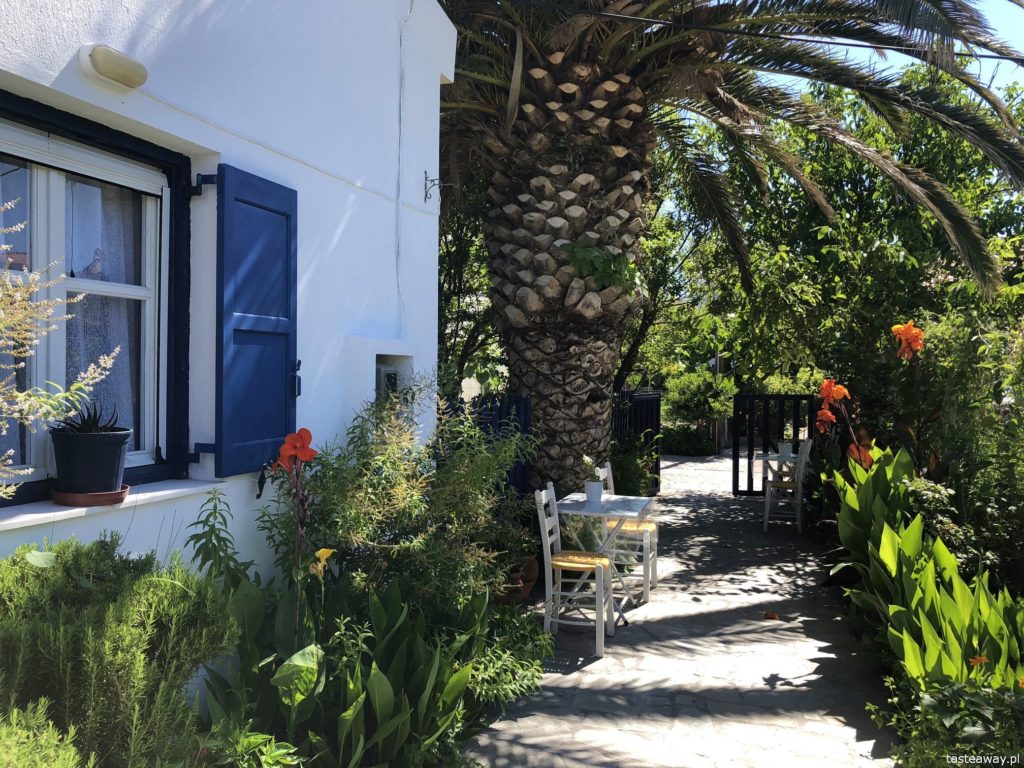 Lesbos, co zobaczyć na Lesbos, Lesbos czy warto, Grecja, wakacje w Grecji, którą grecką wyspę wybrać, plaże na Lesbos, Skala Eresou, Erresos, Villa Poseidon