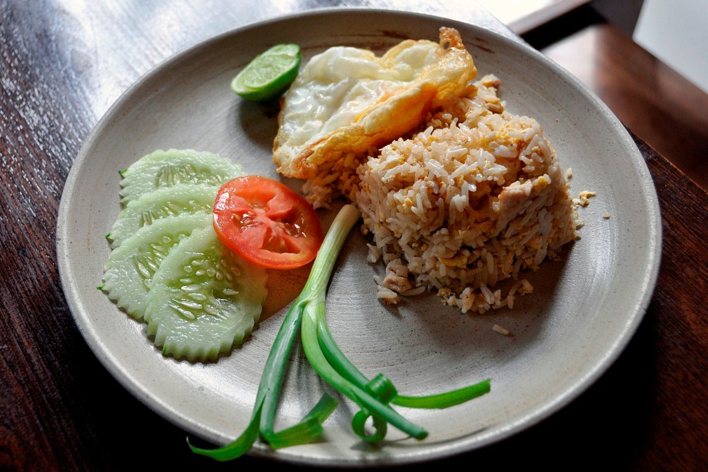 ryż smażony z kurczakiem w wersji bardziej eleganckiej