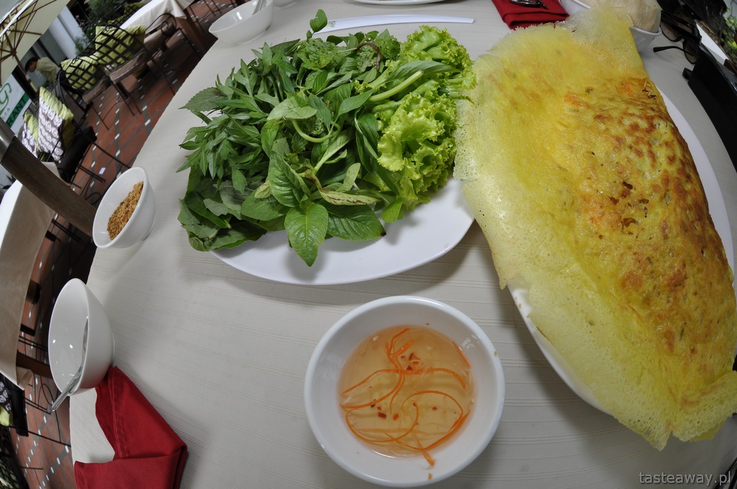 banh xeo, wietnamskie naleśniki, Magnolia, Phnom Penh, kuchnia wietnamska