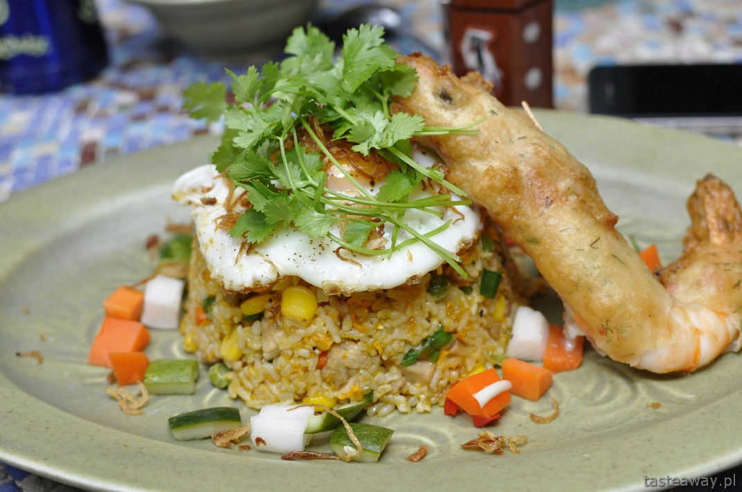 ryż smażony, podróżowanie z dzieckiem, kuchnia wietnamska, Madame Hien