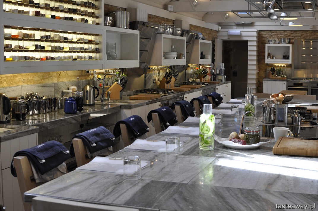 Daylesford Organic Farm, Cookery School, Farmshop, Cotswold, 