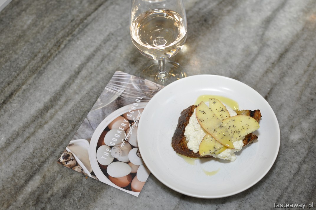 Daylesford Organic Farm, Cookery School, Farmshop, Cotswold, 