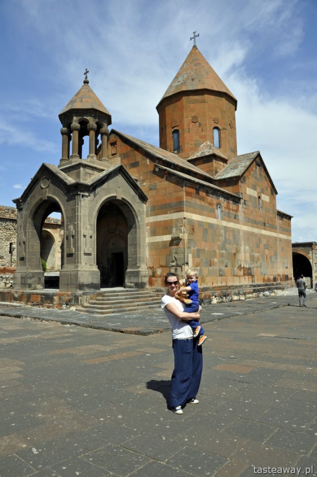 Armenia, Khor Virap, travelling with a child, Ararat