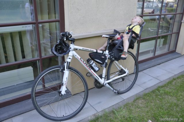 child on a bike, family on a bike