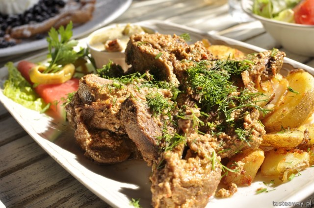 oven-baked lamb , Chata Wędrowca, Bieszczady, Wetlina, Robert Żechowski