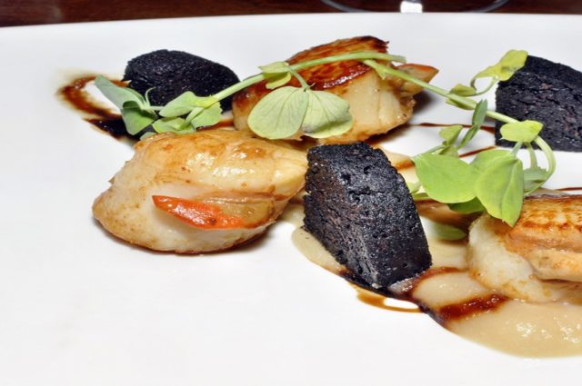 scallops, black pudding, Scotland, seafood, Scottish cuisine, British cuisine
