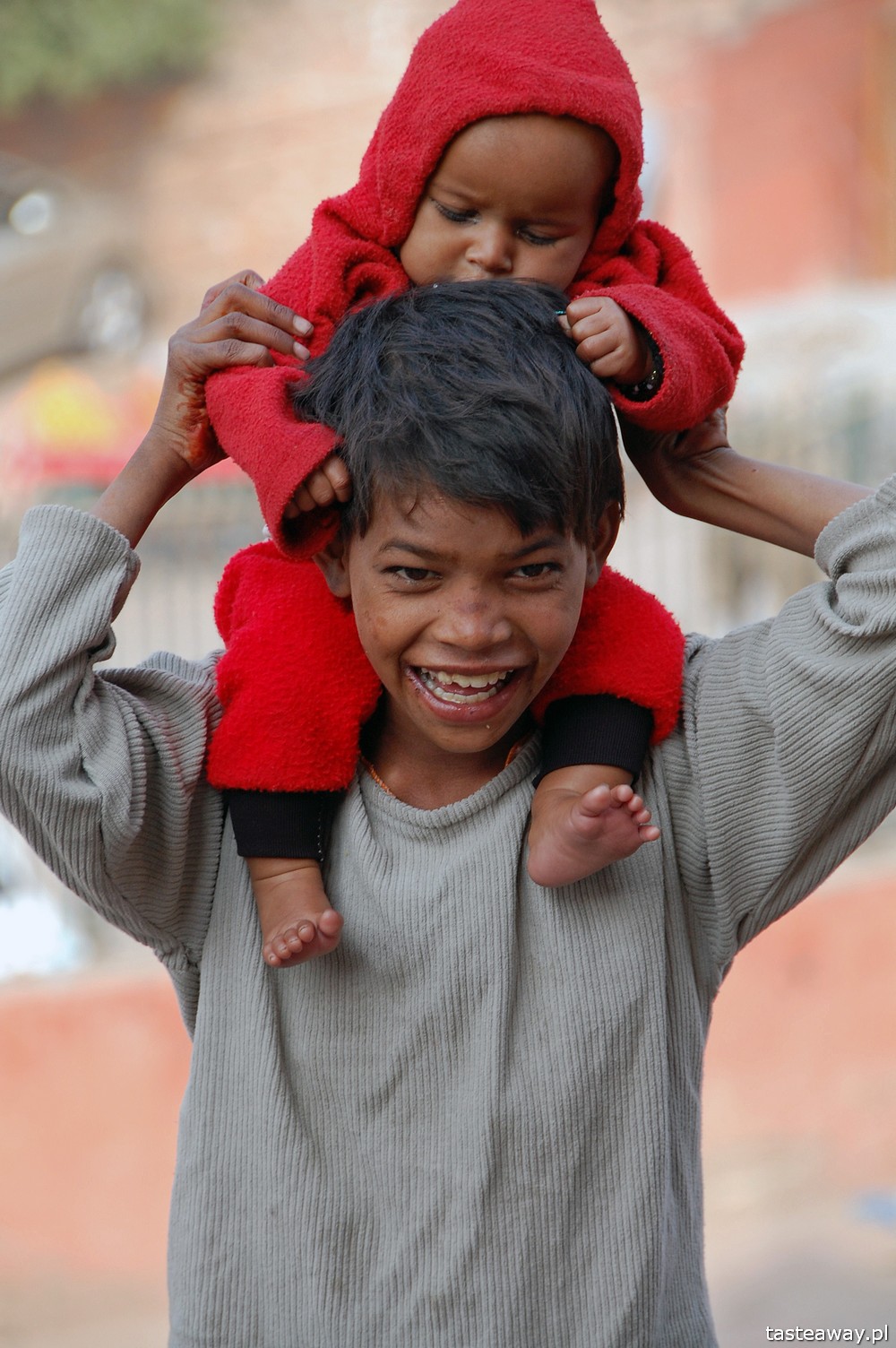 Delhi, Indie, fotografowanie ludzi, fotografia podróżnicza, dzieci świata