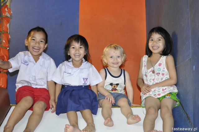 Thailand, Bangkok, children-friendly country