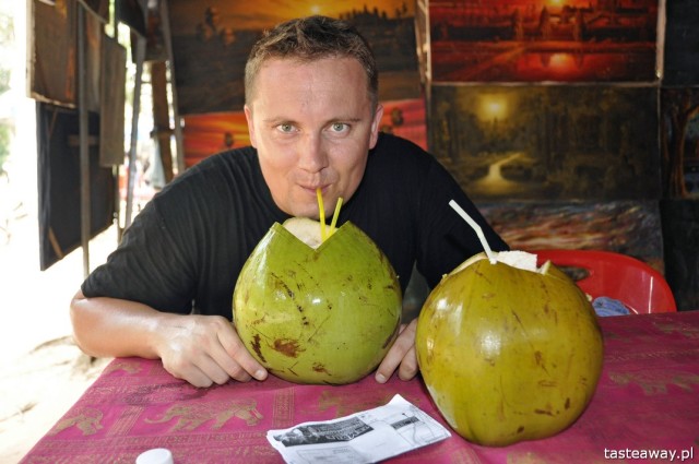 water, coconut, Thailand, where to go in the winter
