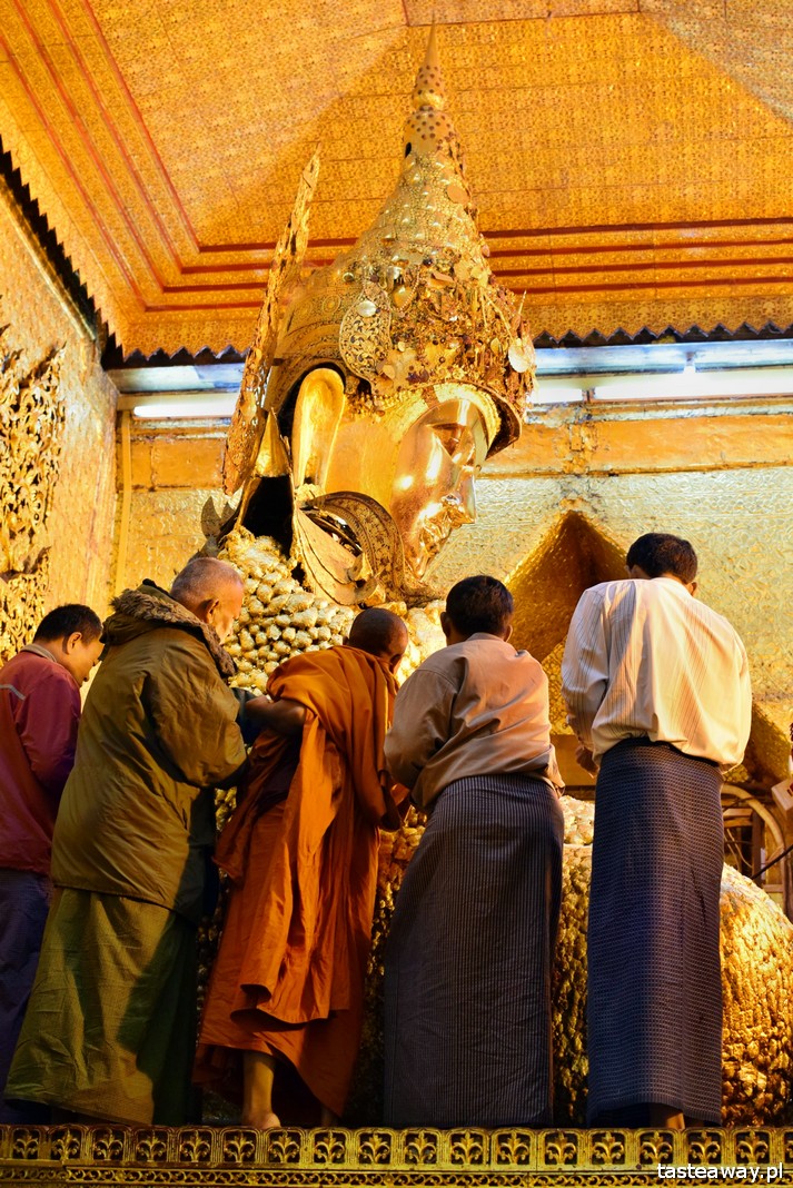 Birma, Mandalay, Maha Muni Budda, co zobaczyć w Mandalay
