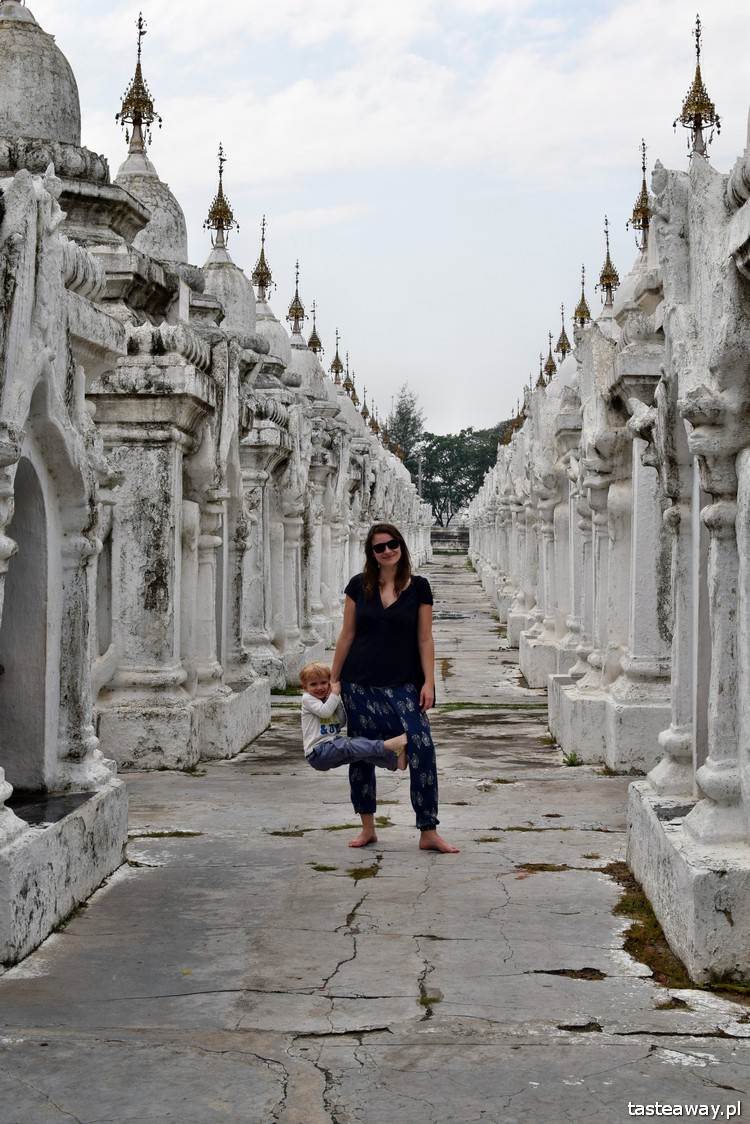 Birma, Mandalay, Kuthodaw Pagoda, co zobaczyć w Mandalay