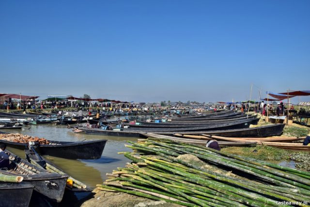 Inle Lake, Burma, what to see in Burma,  most beautiful places in Burma, local market on Inle