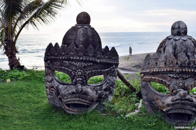 Tugu Bali, Tugu hotels, Indonesian art, hotels on Bali, luxurious hotels, a trip for two