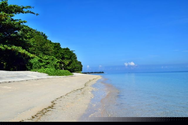 Lombok, Indonesia, Sire Beach, Tugu LOmbok, luxurious hotels, heavenly beaches
