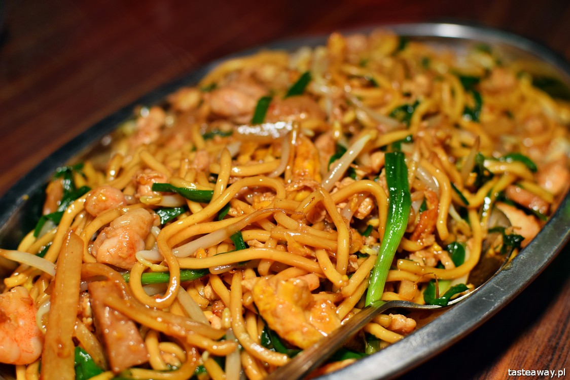 mie goreng, makaron smażony, Indonezja, Jawa, co jeść w Indonezji