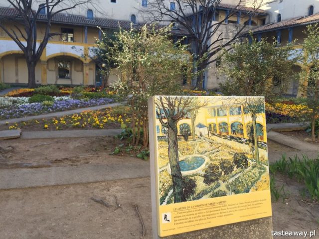 Provence, France, what to see in Provence, Arles, Amphitheatre, Van Gogh