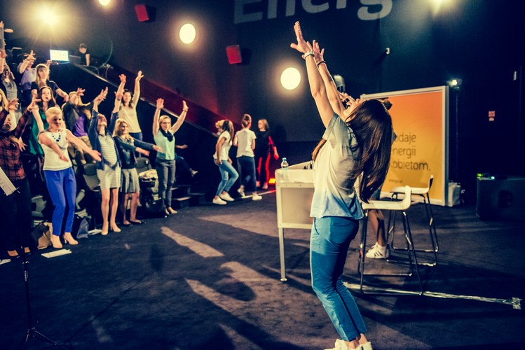 Sukces pisany szminką, Olga Kozierowska, Możesz więcej, że myślisz, że możesz, wykład motywacyjny, kobiety, power show dla kobiet