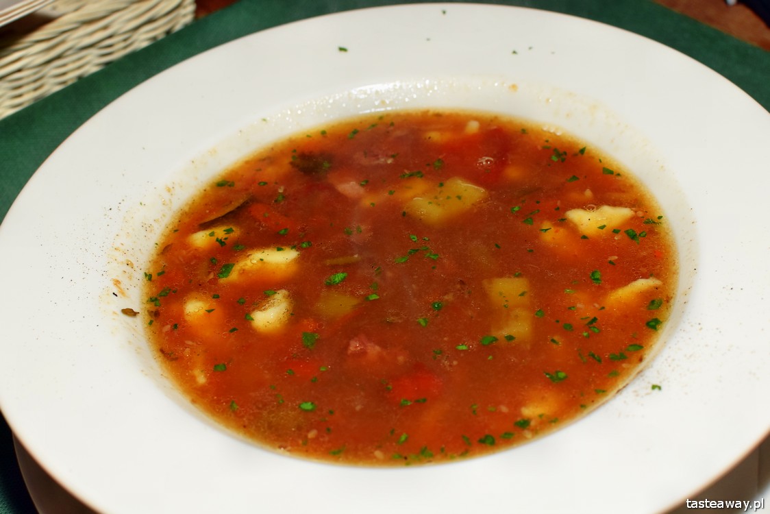 zupa gulaszowa,  Zakopane, gdzie zjeść w Zakopanem, restauracje w Zakopanem, Zakopiańska