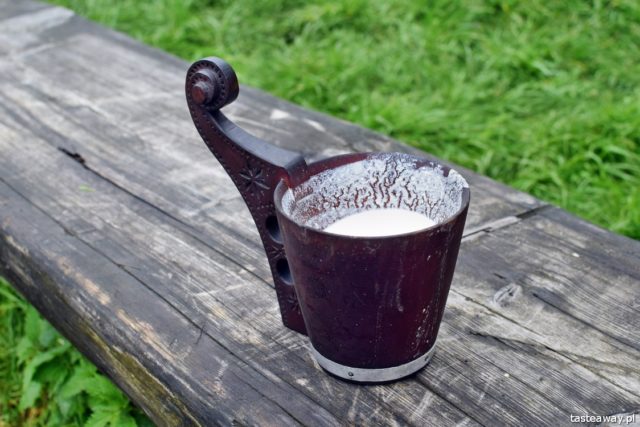 shepherd's huts, Zakopane, Kuźnice, Wielka Polana Kużnicka, żętyca, where to eat oscypek, oscypek cheese, where to buy oscypek, shepherd's hut trail, best oscypek cheese