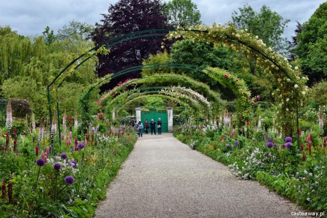 Giverny, France, France, Claude Monet, what to see in France, Claude Monet's garden