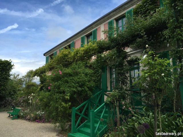Giverny, France, France, Claude Monet, what to see in France, Claude Monet's garden, Monet's house