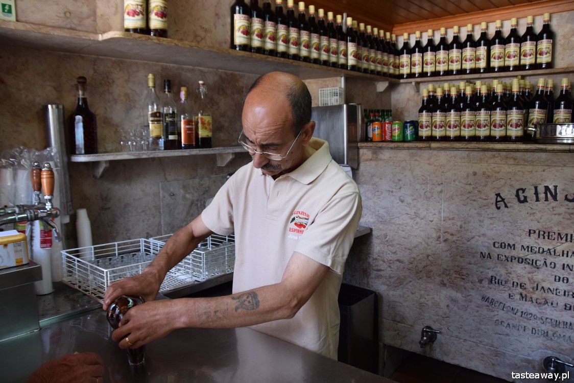 A ginhinja, gdzie jeść w Lizbonie, gdzie pić w Lizbonie, Lizbona restauracje