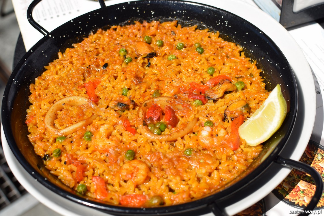 Hiszpania, Barcelona, co jeść w Barcelonie, gdzie jeść w Barcelonie, hiszpańskie tapas, paella, HomeToGo