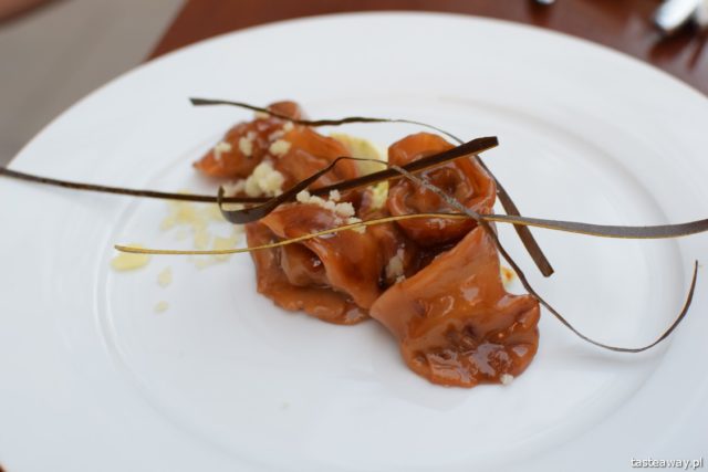 dumplings, beef, MOD, Hamid Trisno, Warsaw, fusion cuisine, seaweed